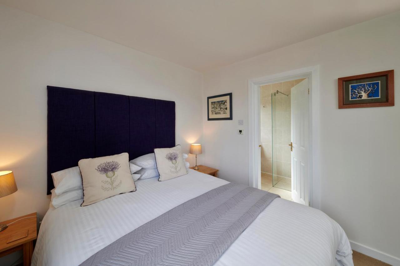 By The Brae Bed & Breakfast อินเวอร์เนส ภายนอก รูปภาพ